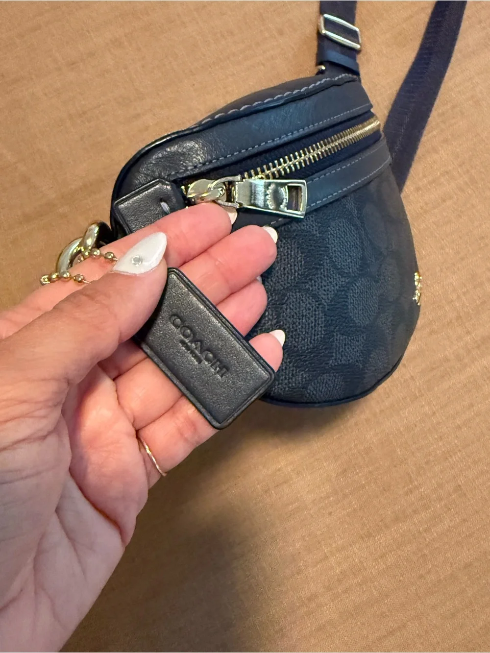 Coach Signature Canvas Belt Bag / Waist Pack Crossbody Black Gold Hardware